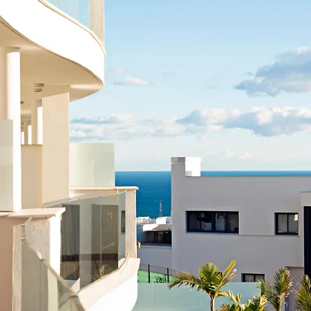 Apartamento Mara's Higueron West - Modern Large - Terrace With Sea Views And Afternoon Sun !!!!